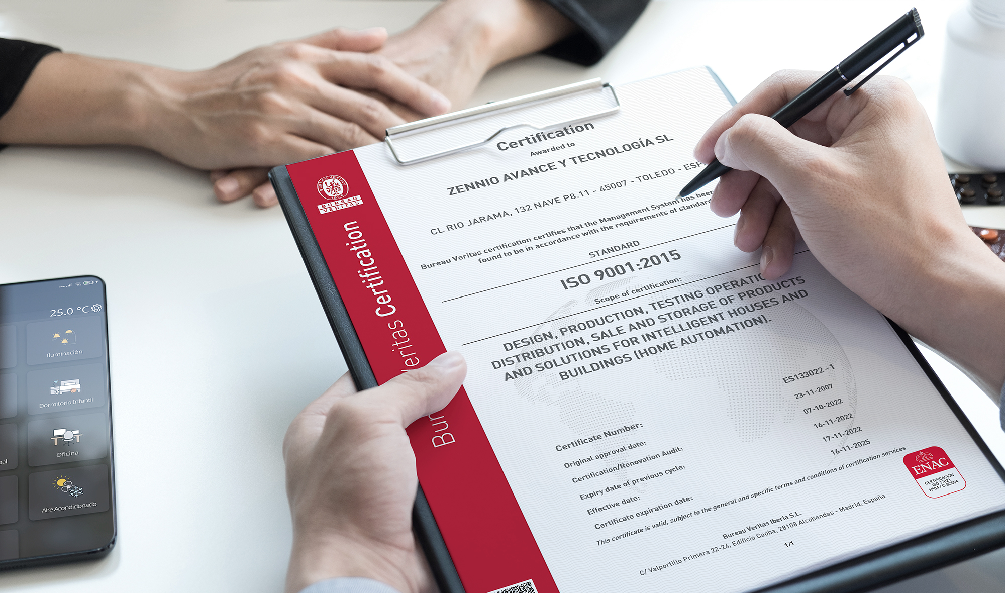 AdobeStock_157542103_ZRemote_photo5920509334482170347_buerau-veritas